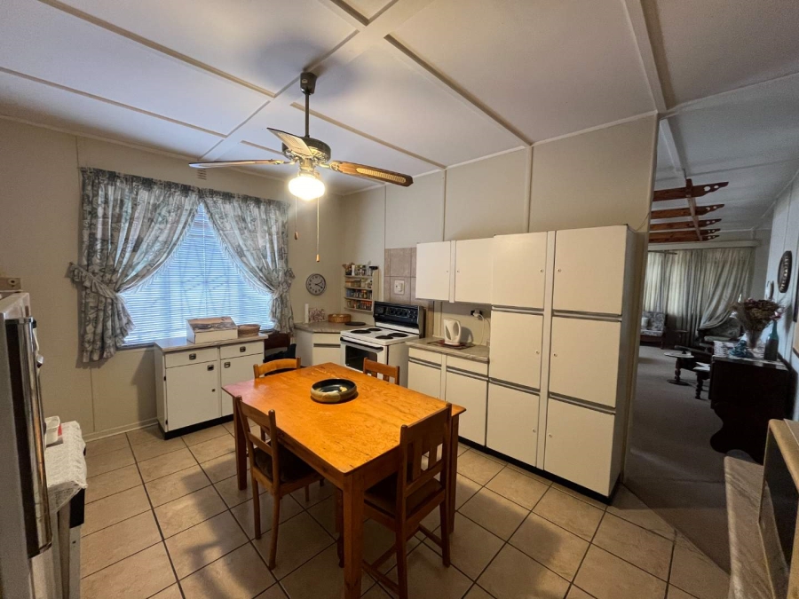4 Bedroom Property for Sale in Kakamas Northern Cape